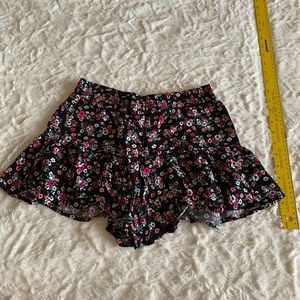 Aeropostale Floral Shorts | Small
